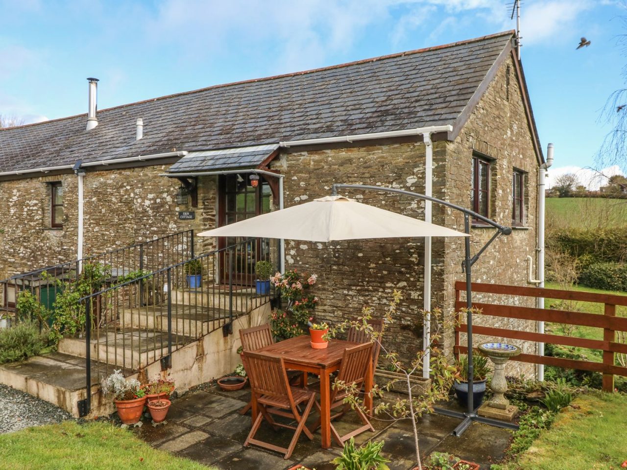 Erin Cottage Cardwen Farm Holiday Cottages